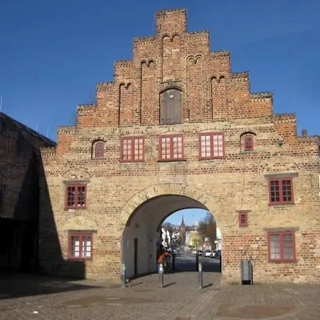 Altstadtwohnung - Kapitanswohnung Apartment Flensburg